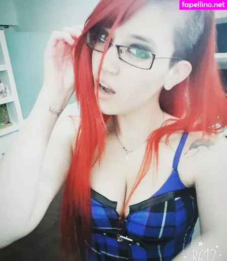 Niniah Wolfy OnlyFans Thumbnail #X9AlF8V4ON