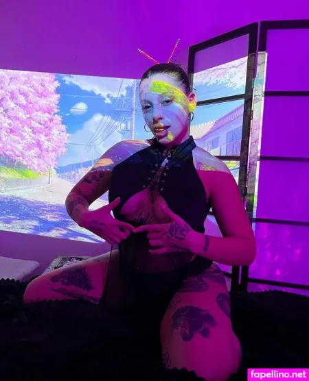 Ninnacherry OnlyFans Thumbnail #FLF0v3Z0xL
