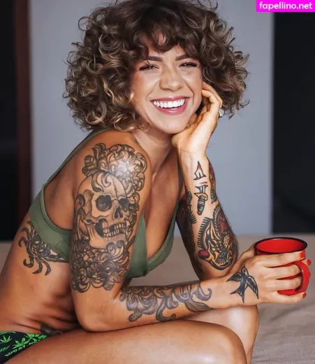 Ninne Dias OnlyFans Thumbnail #onOpVKjsAA