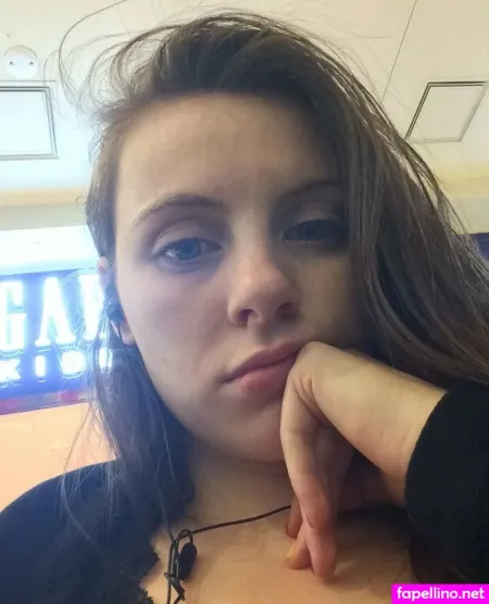 Niomi Main Profile Photo