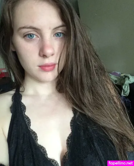 Niomi OnlyFans Thumbnail #k3boDPGlgI