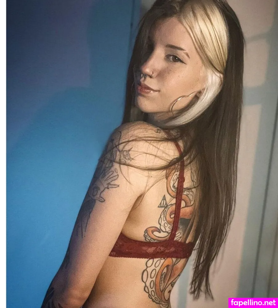 Laura Niragui, Laura Skarsgrd, VulgoMeg Nude Leaked OnlyFans Photo #XTCXVGDGwp