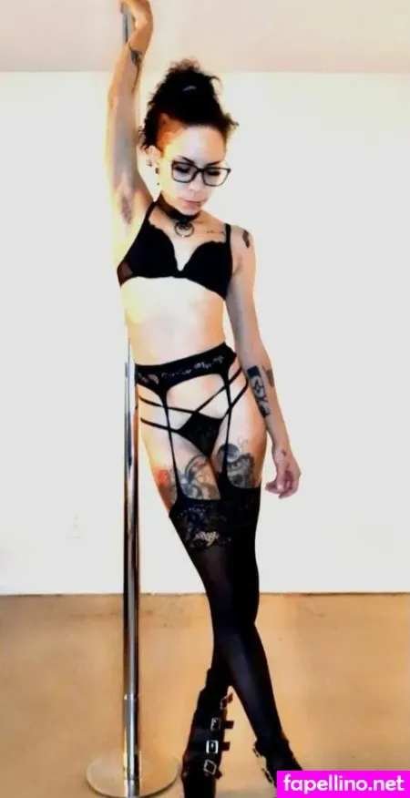 Nirvanakurtis OnlyFans Thumbnail #xdLldvMs3B