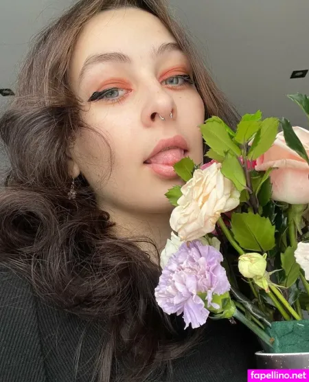 Nisa Nisa OnlyFans Thumbnail #Geg4dE5eYr