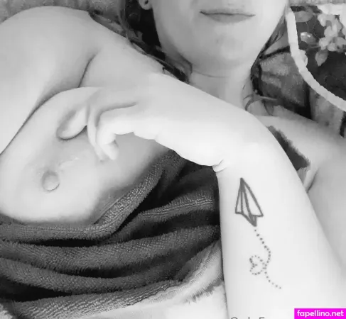 Nisida OnlyFans Thumbnail #UGfOymD2yV