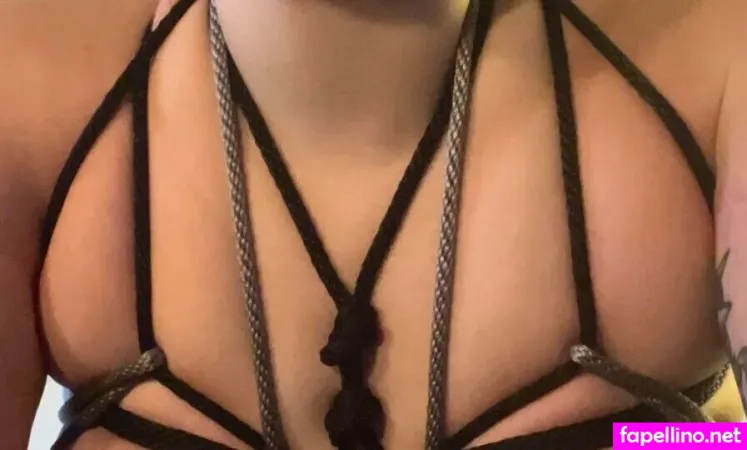 Nissa Draven OnlyFans Thumbnail #8smIEIFmXV