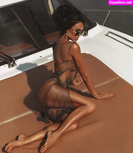 Nita Kuzmina OnlyFans Thumbnail #jLbbCXcxOg