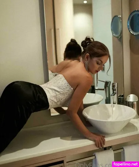Nita X OnlyFans Thumbnail #XHI01jeuBc