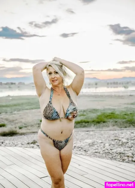 Nitamarie1 1 OnlyFans Thumbnail #HNFxI5Brrn