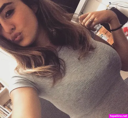 Nitzan Rom OnlyFans Thumbnail #acKhSdRgVF