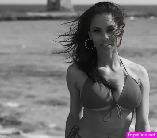 Nivea Leavell OnlyFans Thumbnail #anYloJKhxz