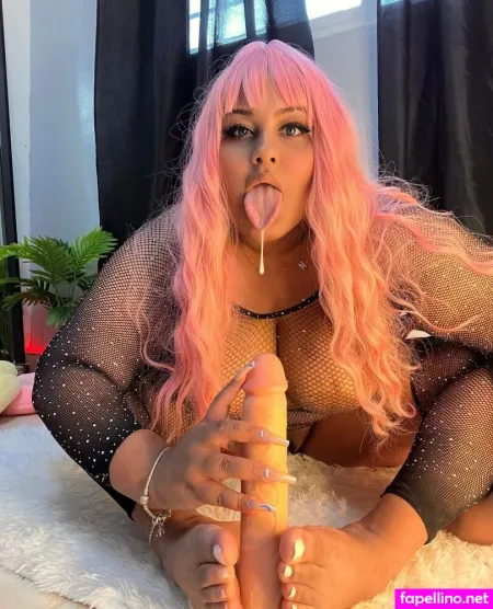 Niviannyp OnlyFans Thumbnail #HMtXENnHCq