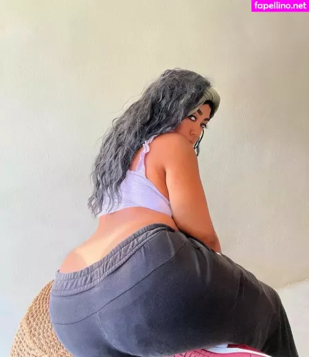 Nix The Anime OnlyFans Thumbnail #S0s5bo1H5d