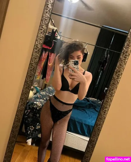 Nixi Xs OnlyFans Thumbnail #Tk2ZzXAXGN