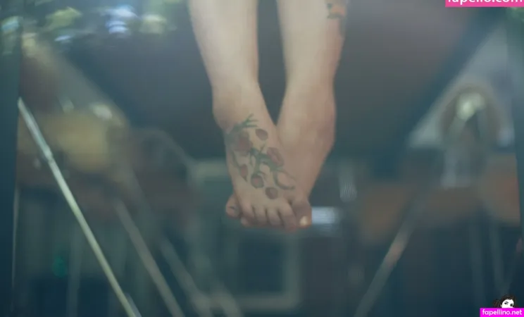 Nixie OnlyFans Thumbnail #HyrxR0j2rN