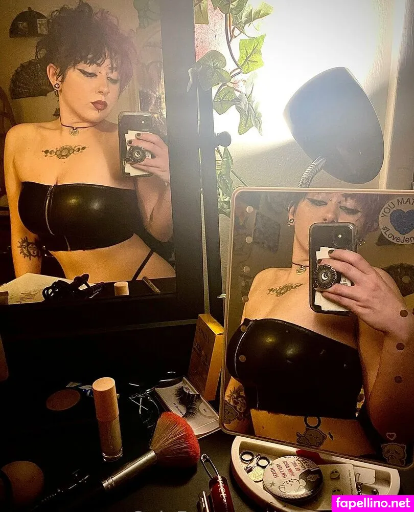 justasinging_geek, nixxxysnudes Nude Leaked OnlyFans Photo #GJ56WGEnhA