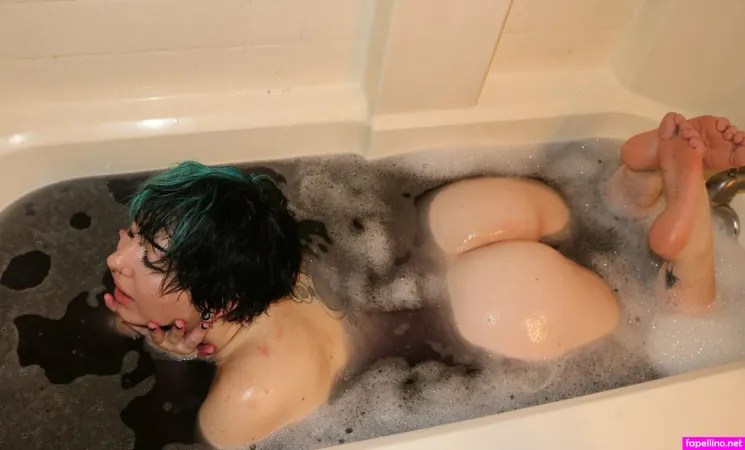 Nixxxysnudes OnlyFans Thumbnail #LuoXS5xast