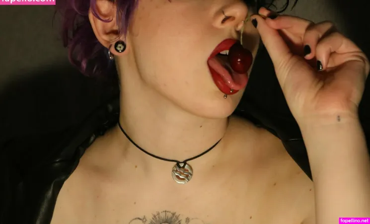 Nixxxysnudes OnlyFans Thumbnail #wiKvJC3Ffu
