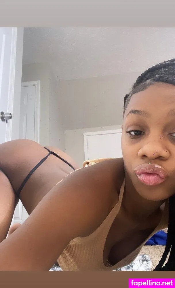 maniyyaa11, niyaa2mfinee Nude Leaked OnlyFans Photo #QilA8R9rLw