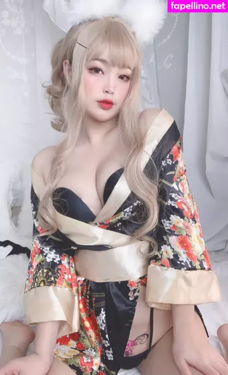 Niyeye2019 OnlyFans Thumbnail #8LeJVJOKTi