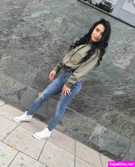 Nncy2001 OnlyFans Thumbnail #yti4GvQVUn