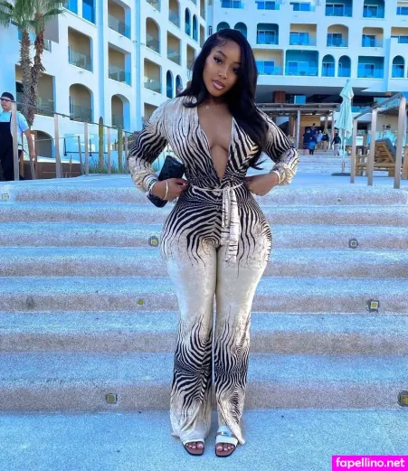 Nneka OnlyFans Thumbnail #hVxWp8UZck