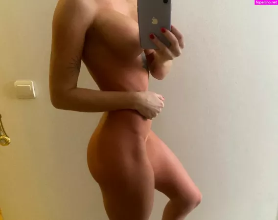 No Lesbi OnlyFans Thumbnail #C75xLYZ90w