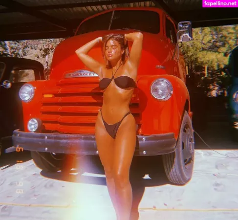 Noa Kirel OnlyFans Thumbnail #sVL0ZmMdbB