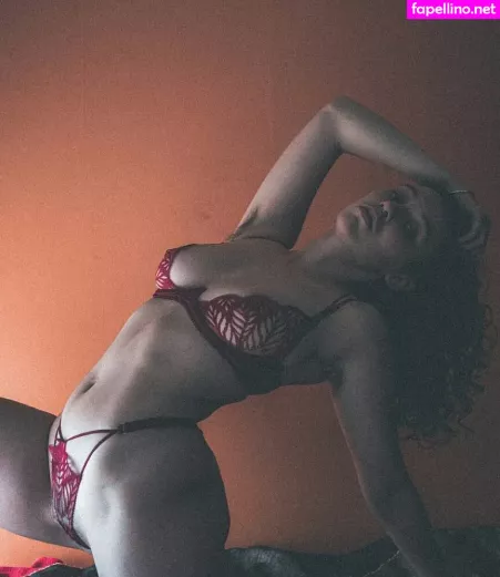 Noa The Model OnlyFans Thumbnail #qGFJ30g1z0