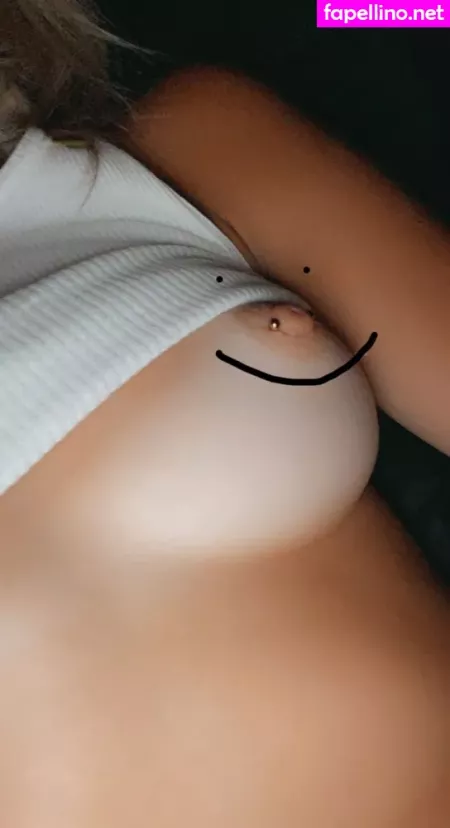 Noah Cyrus OnlyFans Thumbnail #3HDQf4xdoK