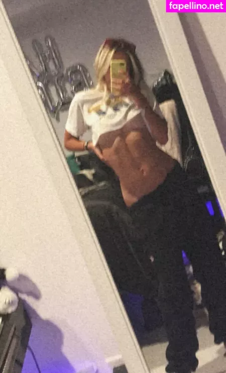 Noah Cyrus OnlyFans Thumbnail #wRxVaxJYMM