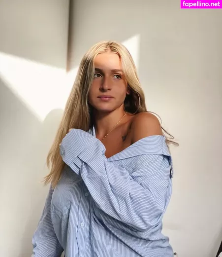 Noaperetss OnlyFans Thumbnail #faxP1NuWmA