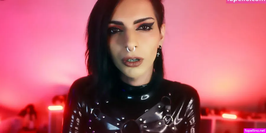 Nocturnal Latex OnlyFans Thumbnail #RJLOvlMzt9