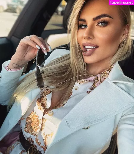 Noele Natalia OnlyFans Thumbnail #3rEALC4q7V