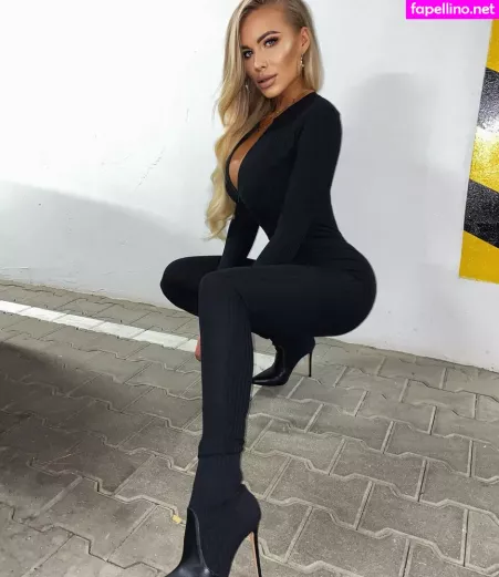 Noele Natalia OnlyFans Thumbnail #zPZcV7O0fx