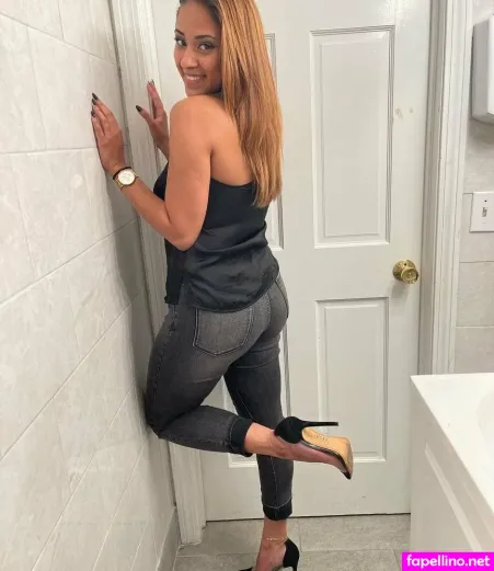 Noelia Moore OnlyFans Thumbnail #MDgBMfM76L