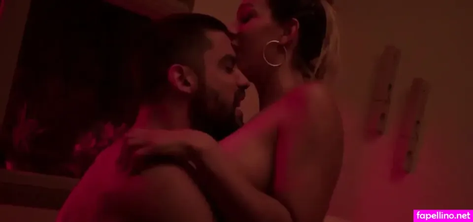 Noeliamarzol OnlyFans Thumbnail #3zTKk78hA4