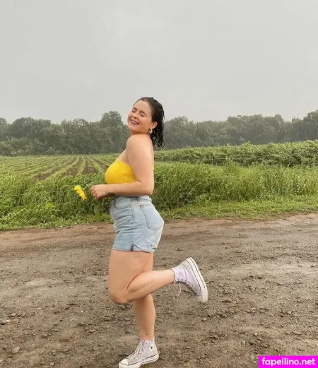 Noelle Downing OnlyFans Thumbnail #d3vh11RHde