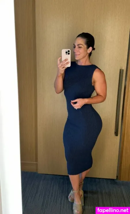 Noellebenepe OnlyFans Thumbnail #RgMgDJVH3N