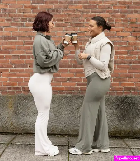 Noellebenepe OnlyFans Thumbnail #kzhmUaB7gb