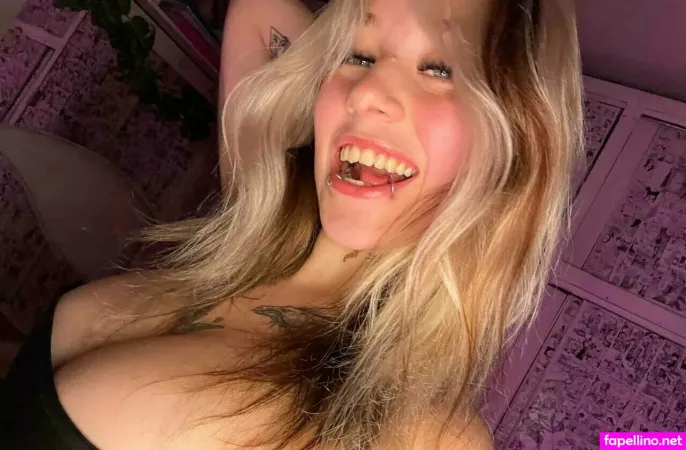 Noelleblair OnlyFans Thumbnail #Duhpk0y8pV