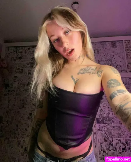 Noelleblair OnlyFans Thumbnail #RPu9VBHTEQ