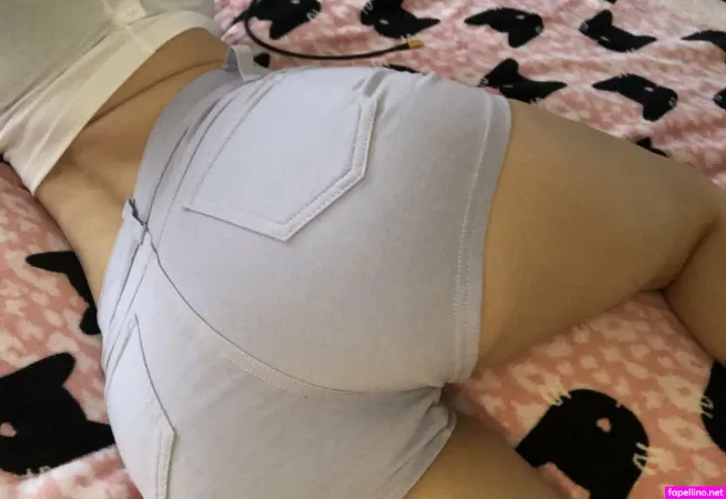 Noelleeaston OnlyFans Thumbnail #iFUvGyZhSV