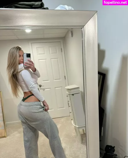 Noelleeexoxo 1 OnlyFans Thumbnail #4fRvXTGncD