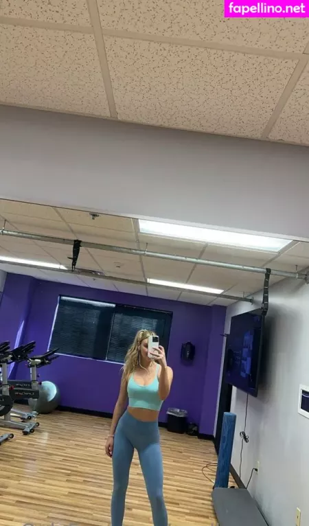 Noelleeexoxo 1 OnlyFans Thumbnail #AsWKotr0DX