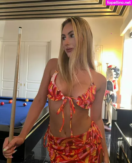Noelleeexoxo 1 OnlyFans Thumbnail #E4aE8CwTNi