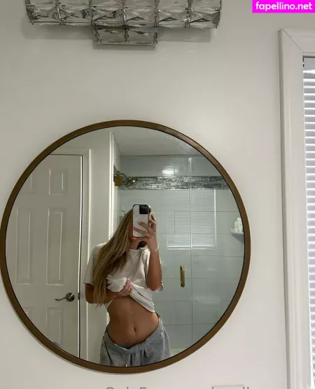 Noelleeexoxo 1 OnlyFans Thumbnail #kEuT9nc9lZ