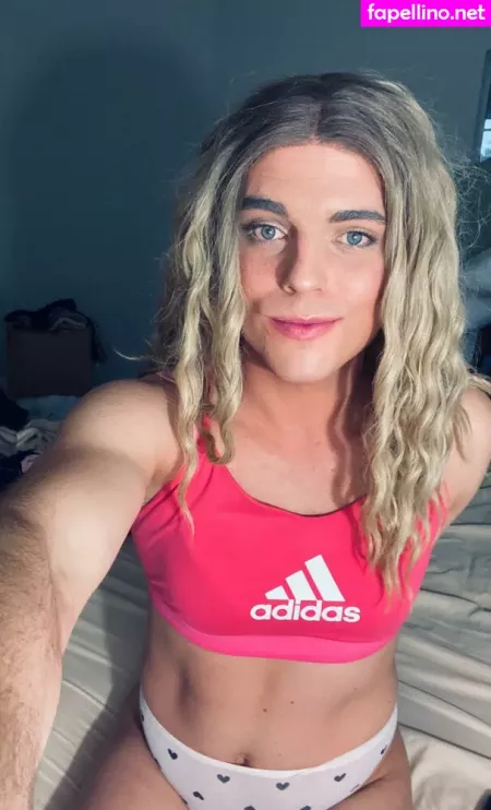 Noellenights OnlyFans Thumbnail #Of1fEDzzeb