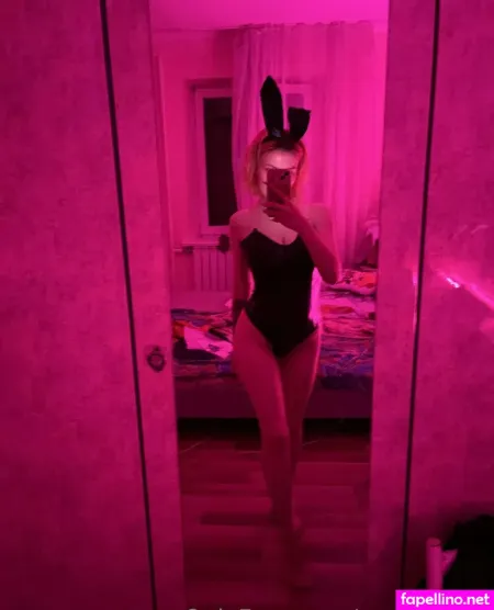 Noellmoore OnlyFans Thumbnail #0zSsMb7W4z