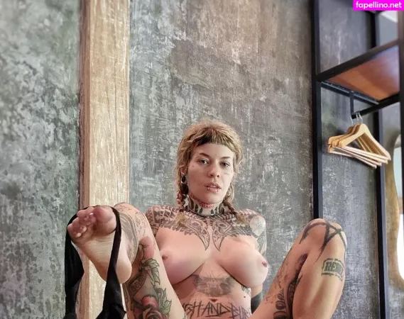 Noemi Riot OnlyFans Thumbnail #3GzAm98C5A